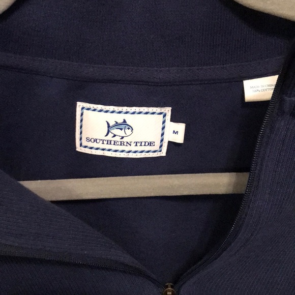 Southern Tide men’s pullover - Picture 2 of 3